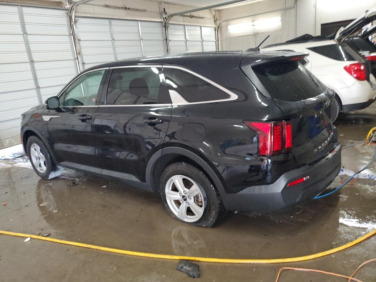 2021 Kia Sorento - Image 2