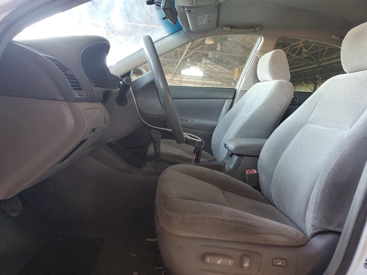 2004 Toyota Camry Le VIN: 4T1BE32K84U368866 Lot: 77909284