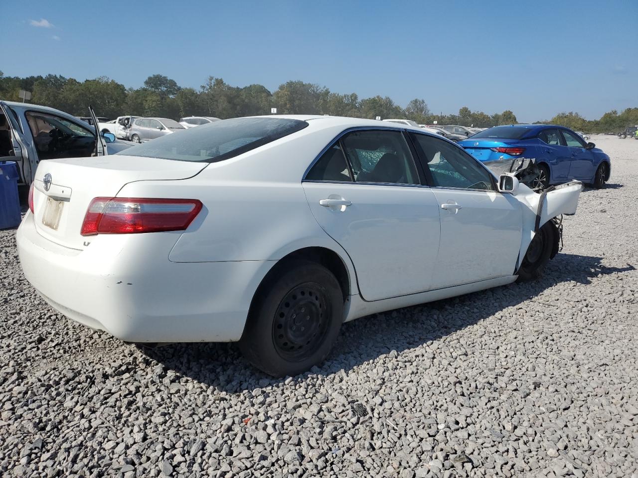 2009 Toyota Camry - Image 3