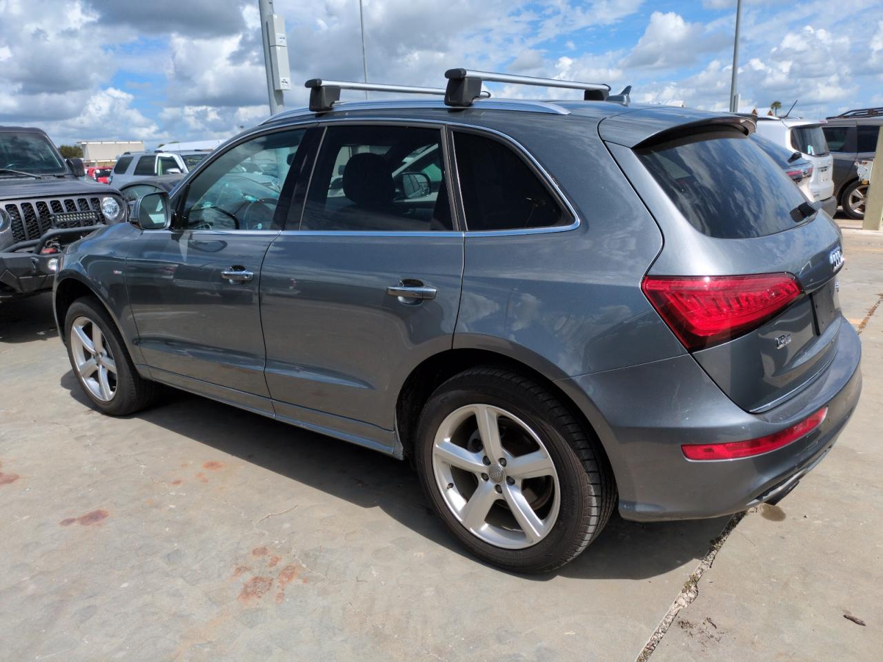 WA1M2AFP1HA031215 2017 Audi Q5 Premium Plus