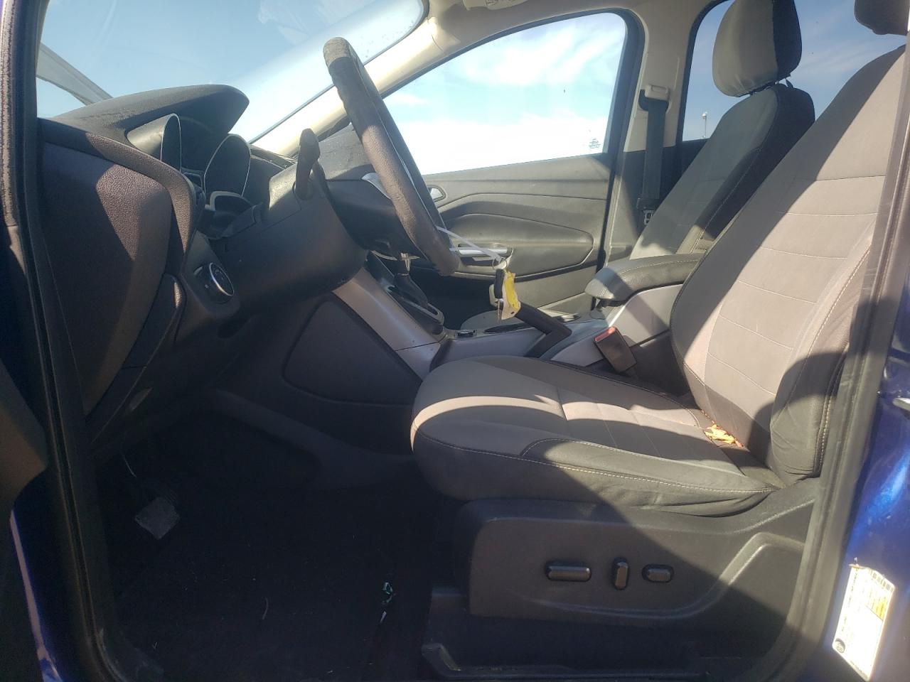 1FMCU0GXXGUB24473 2016 Ford Escape Se