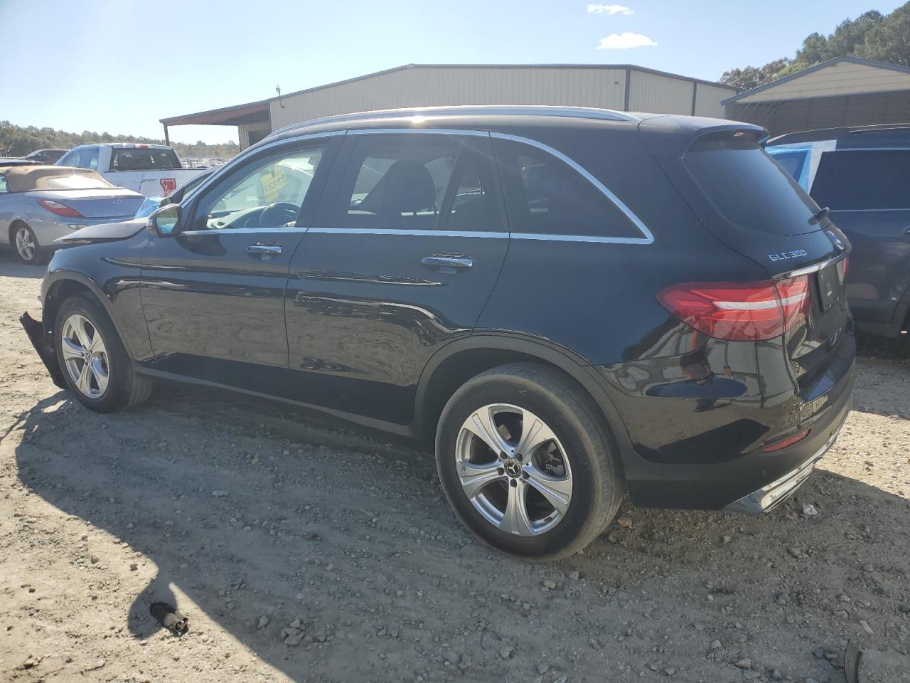 2018 Mercedes-Benz GLC - Image 2