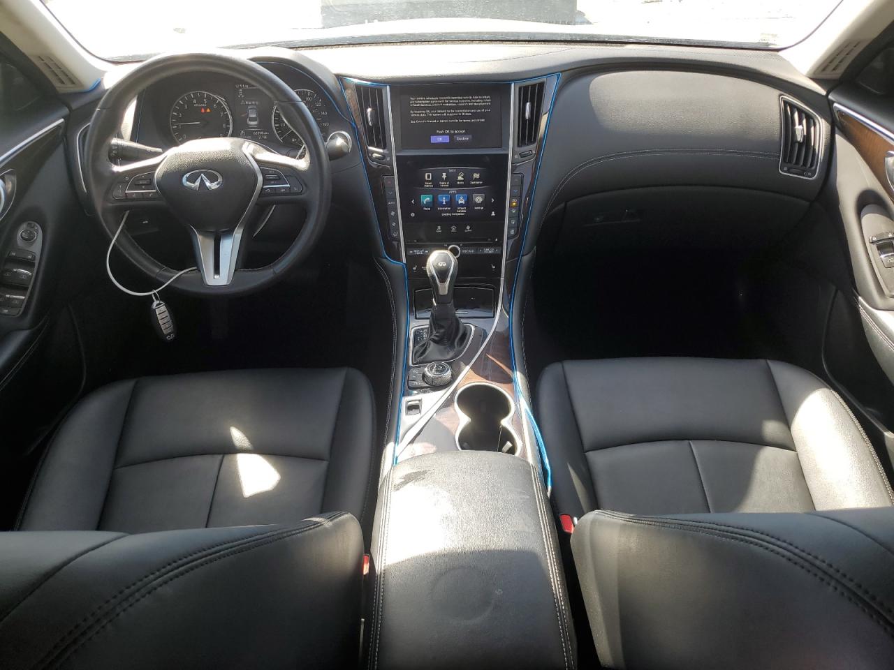 JN1EV7AR6JM433199 2018 Infiniti Q50 Luxe