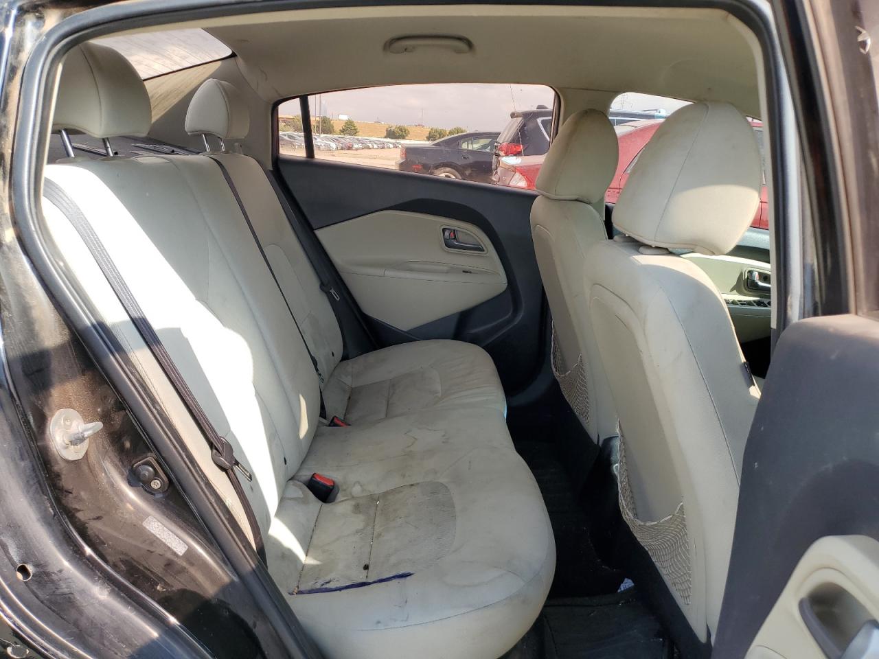 2013 Kia Rio - Image 10