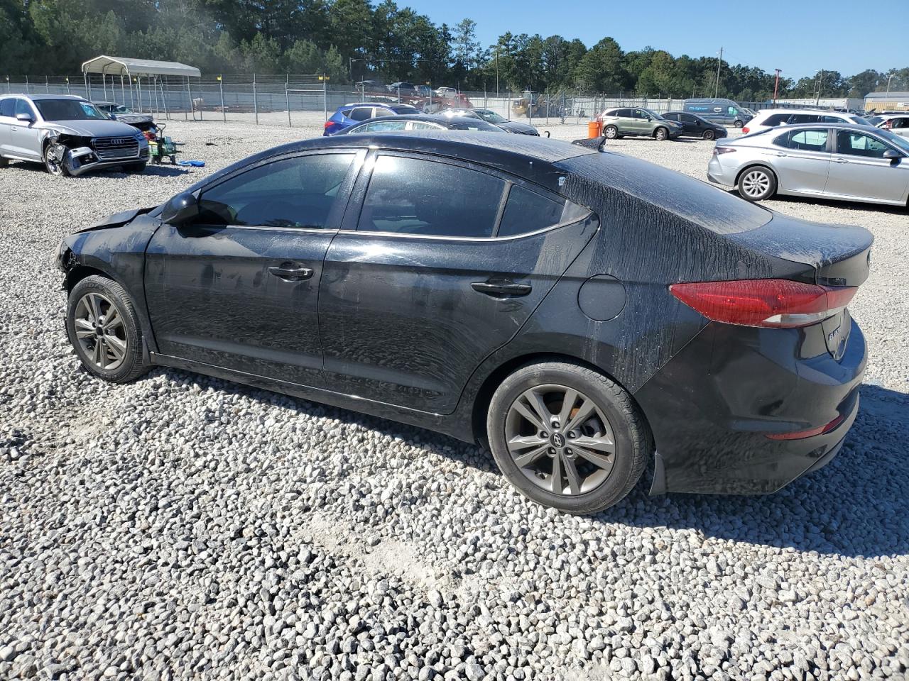 2018 Hyundai Elantra - Image 2