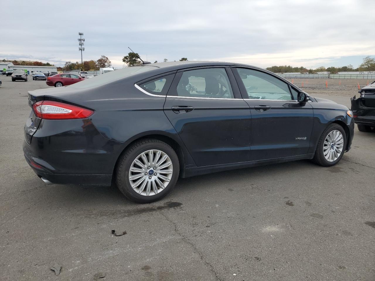 VIN 3FA6P0LU0DR194514 2013 FORD FUSION no.3