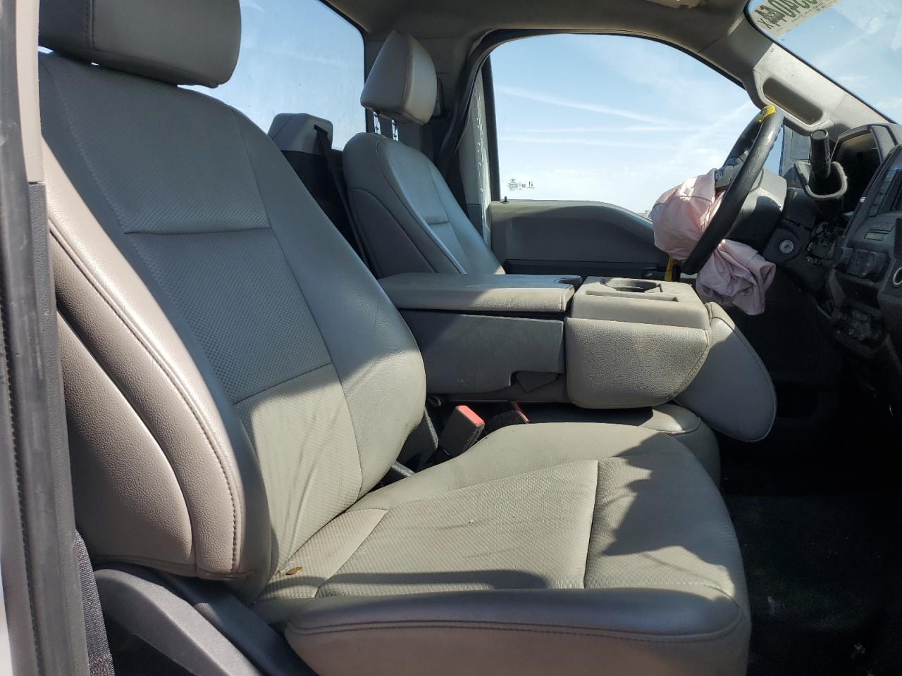 2022 Ford F250 - Image 10