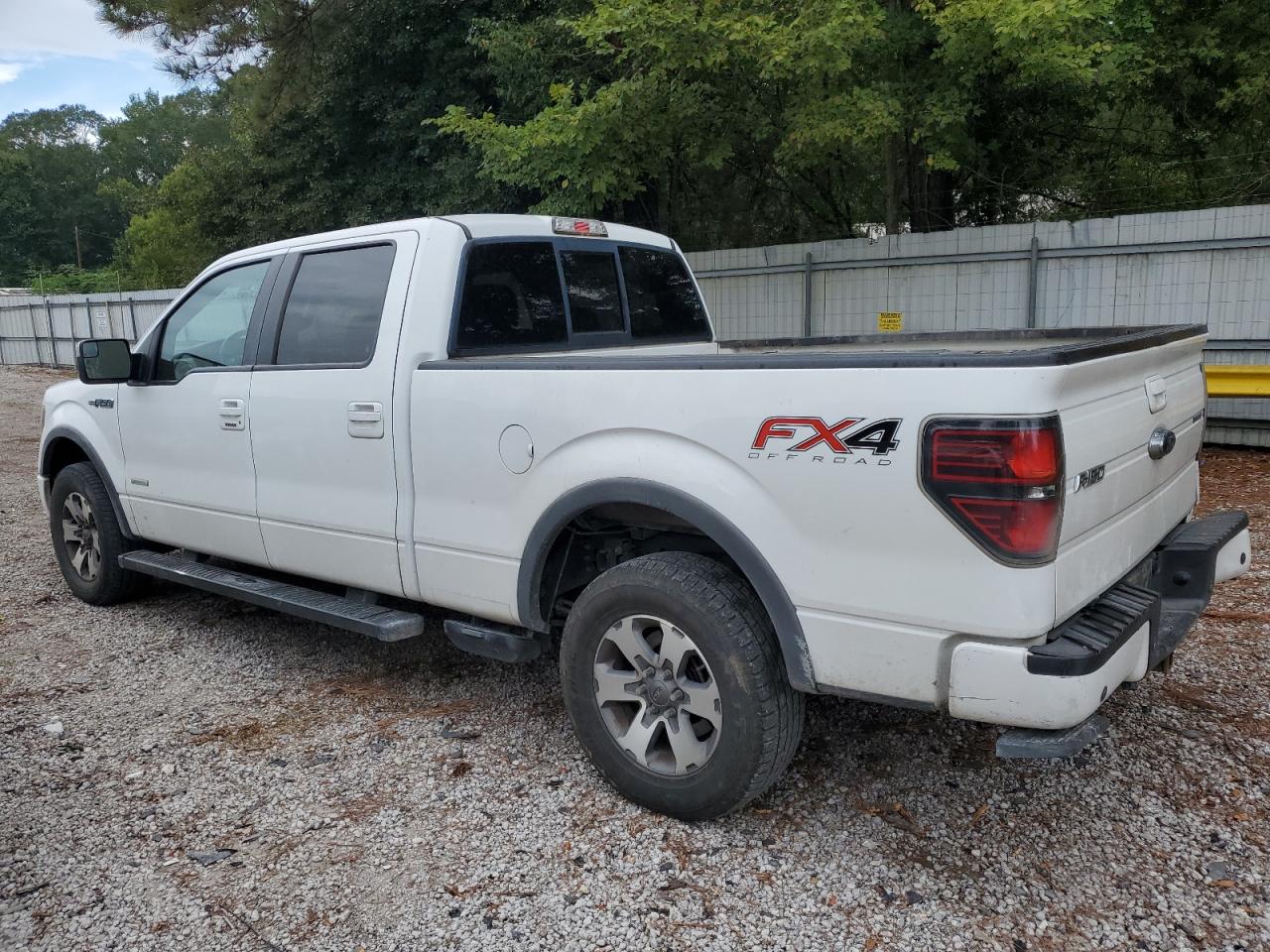 2013 Ford F-150 - Image 2