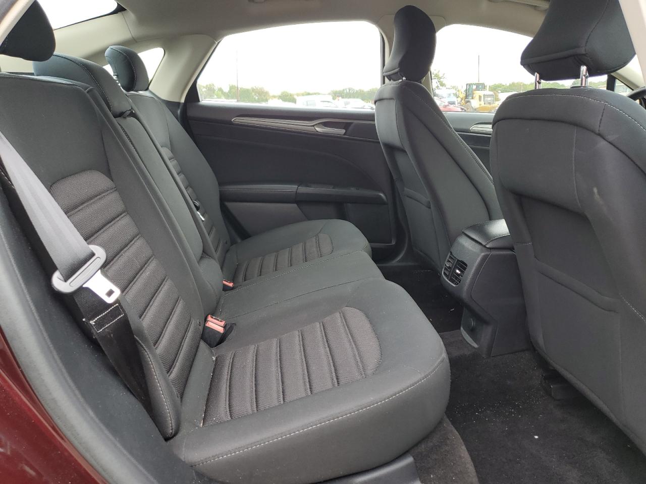 2018 Ford Fusion - Image 10