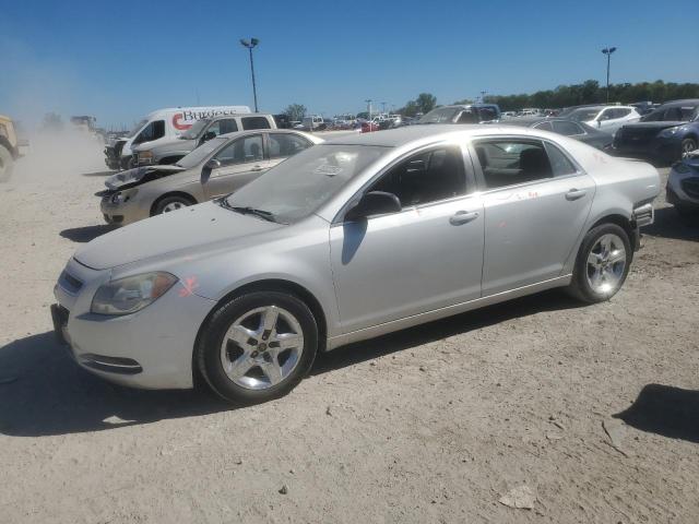 2012 Chevrolet Malibu Ls للبيع في Indianapolis، IN - Rear End