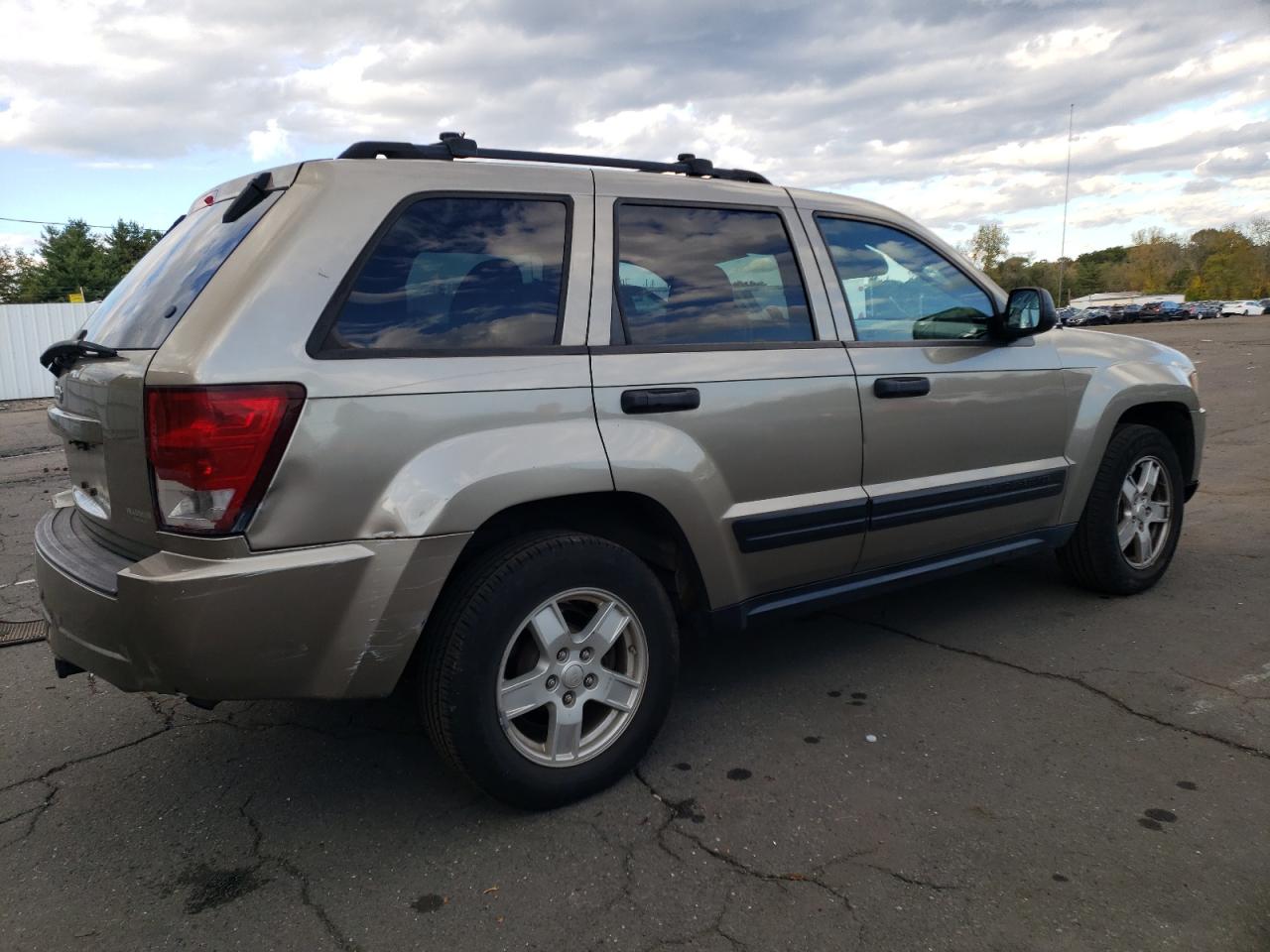 1J4GR48K46C324023 2006 Jeep Grand Cherokee Laredo