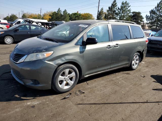 2013 Toyota Sienna Le