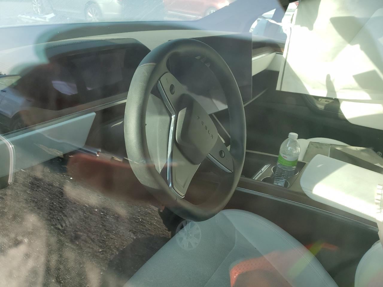 2023 Tesla Model X VIN: 7SAXCDE58PF400193 Lot: 74831404