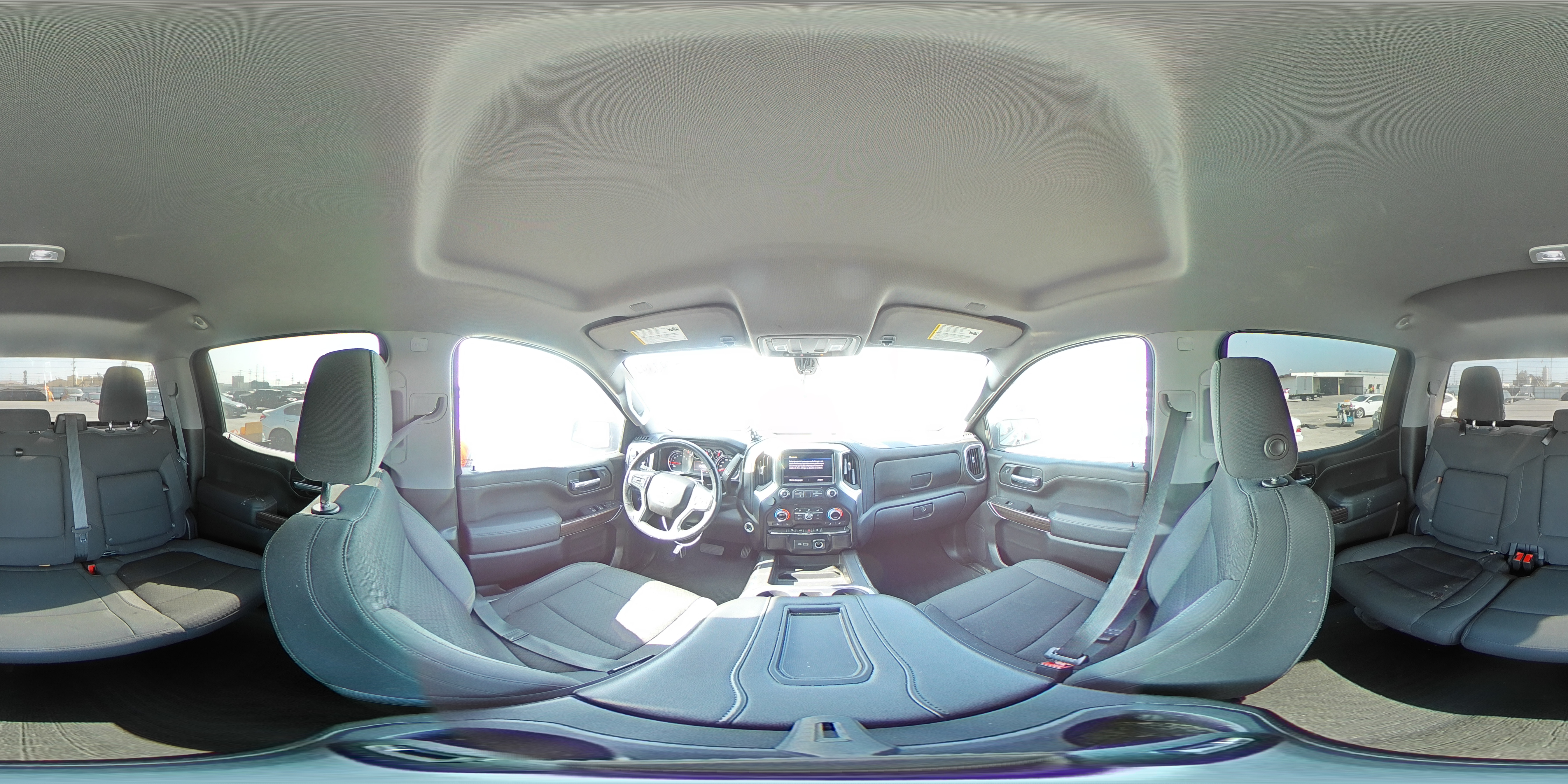 2021 Chevrolet Silverado - Image 13