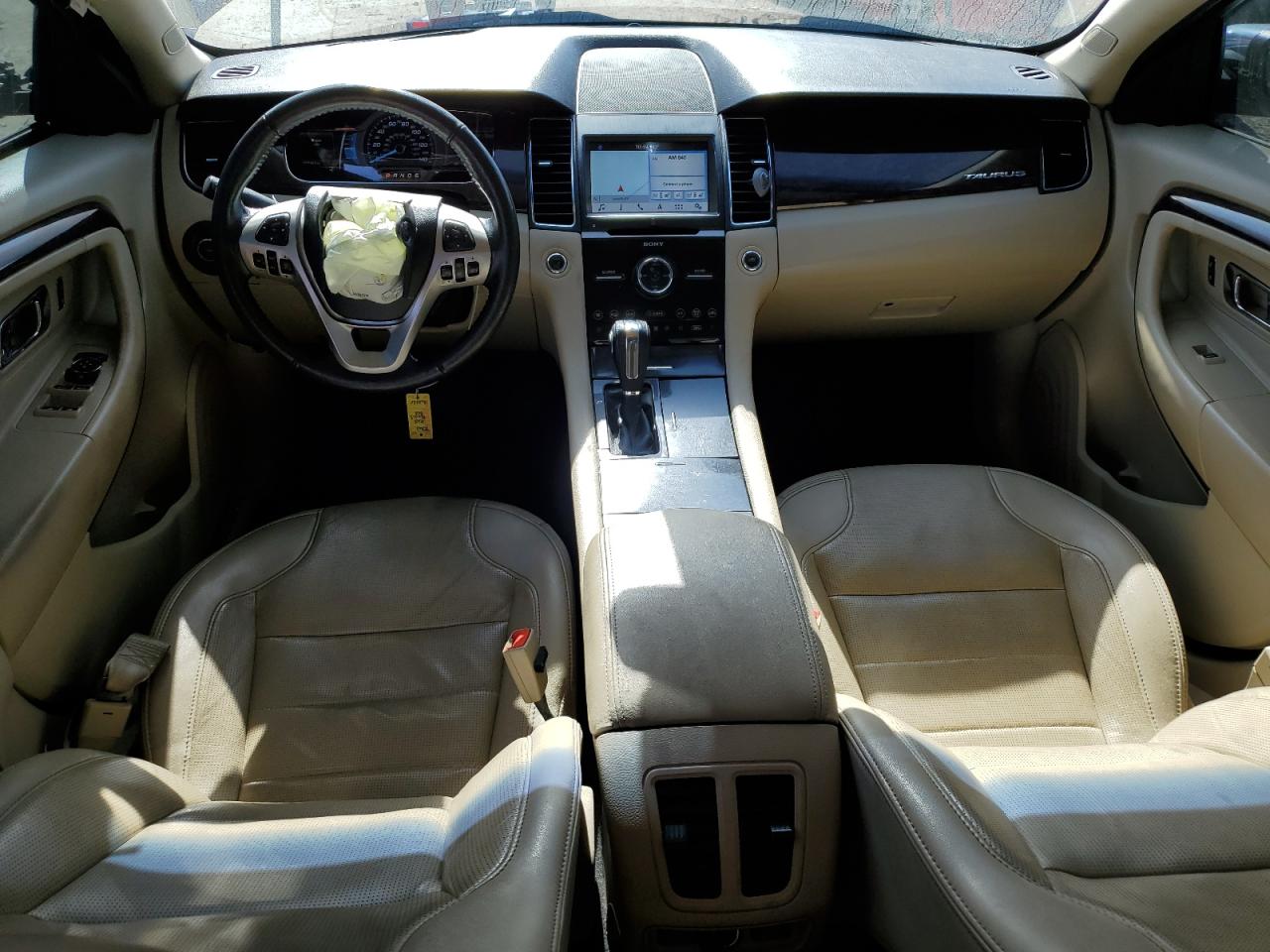 2019 Ford Taurus - Image 8