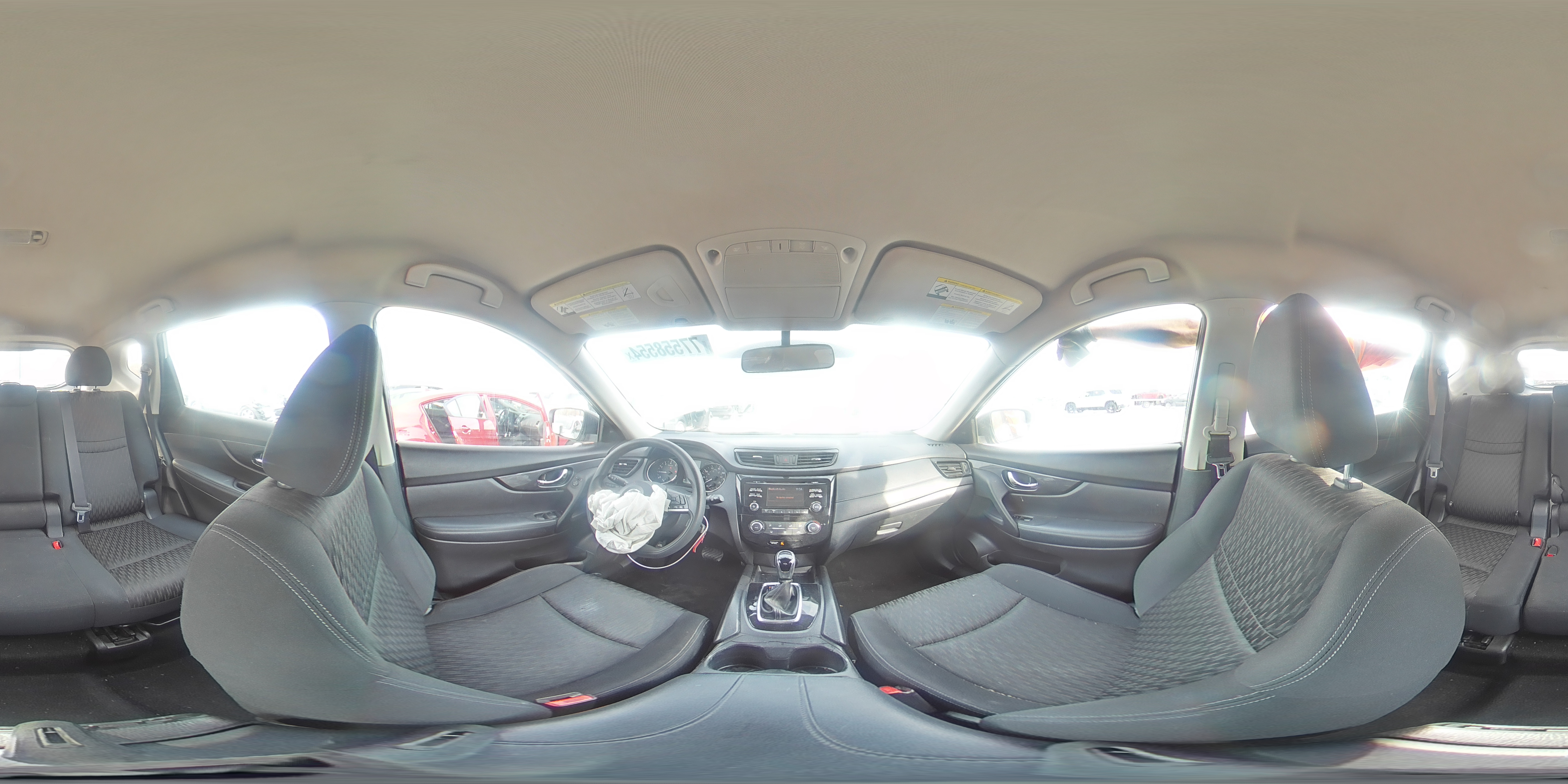 2017 Nissan Rogue - Image 15