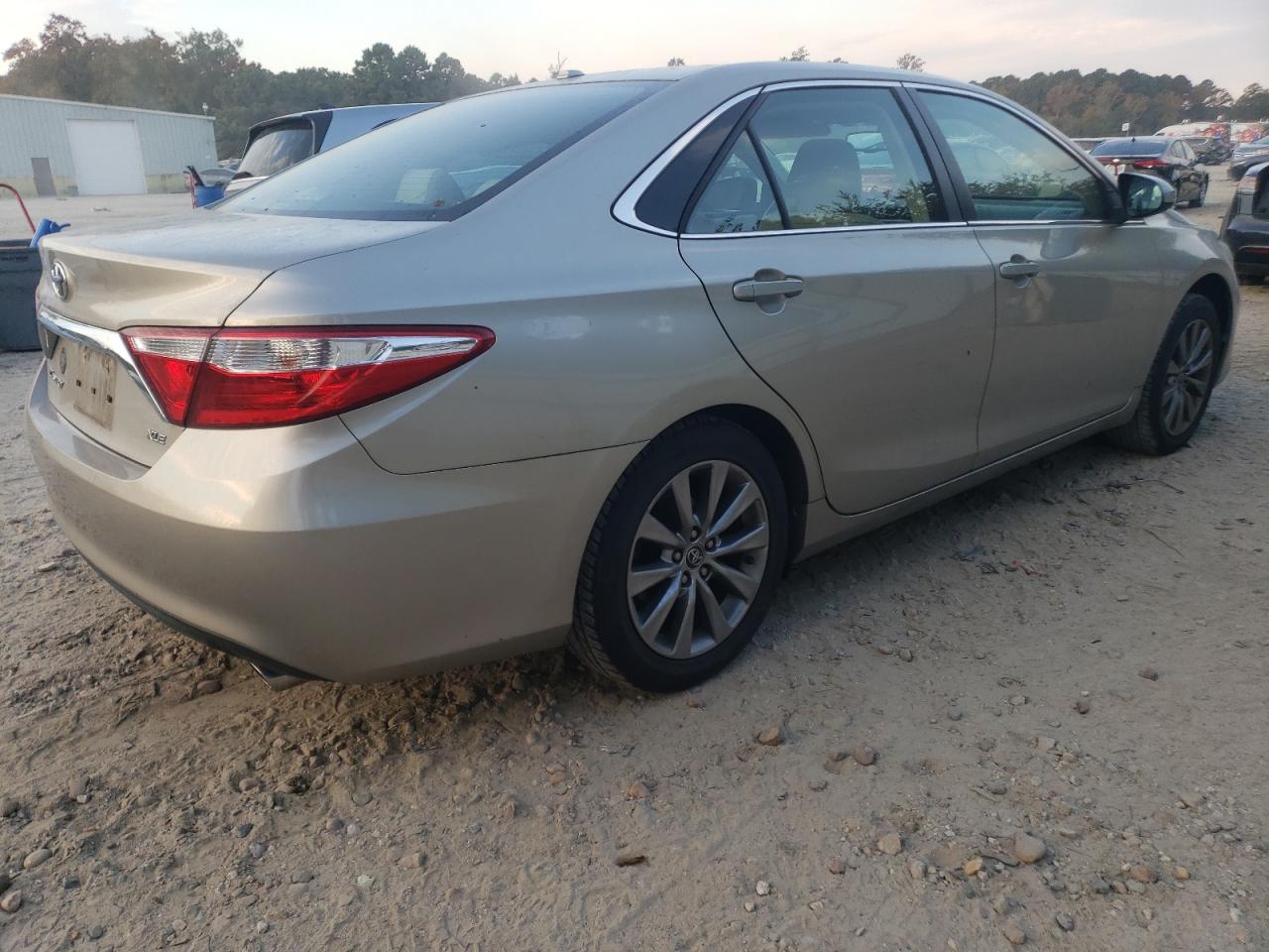 2016 Toyota Camry - Image 3