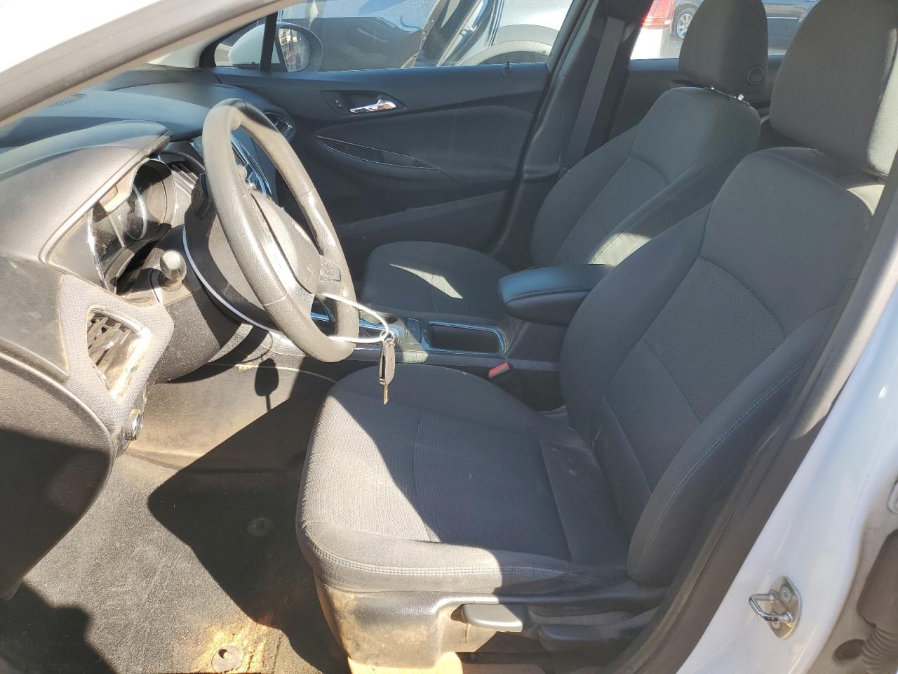 2018 Chevrolet Cruze - Image 7