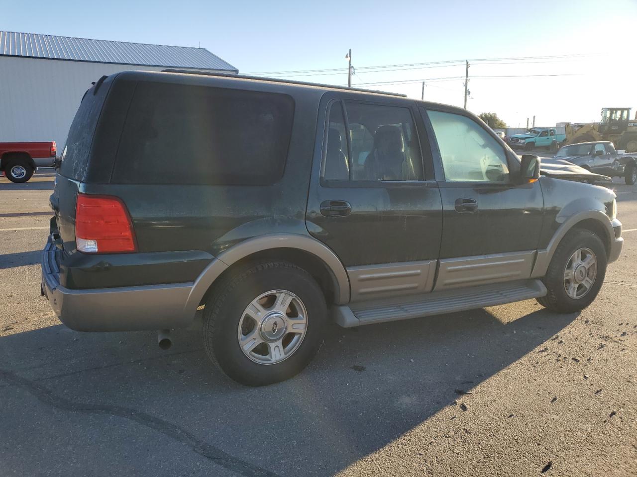 2004 Ford Expedition - Image 3
