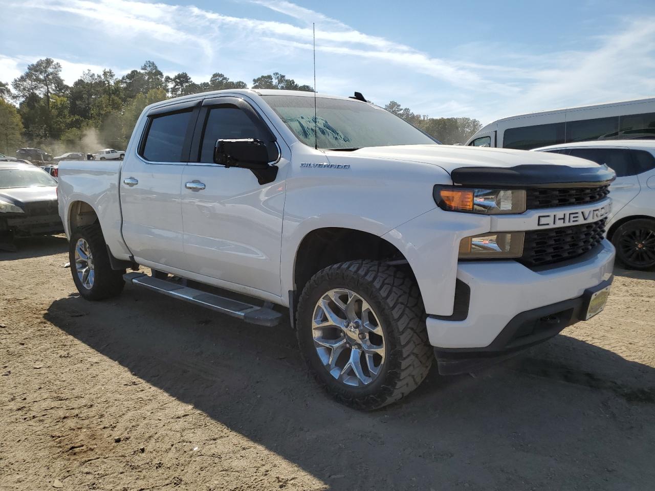 2020 Chevrolet Silverado - Image 4