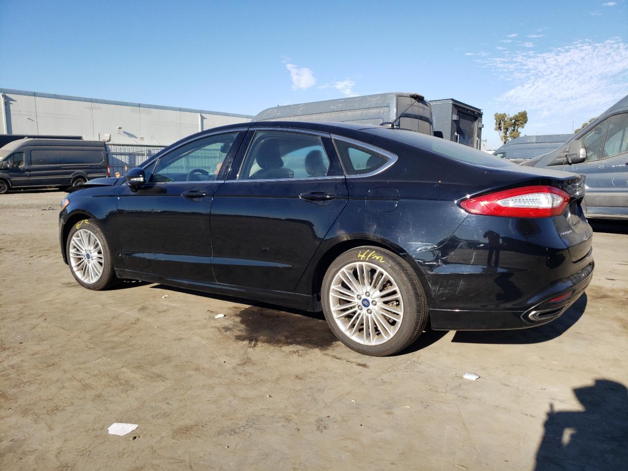 2016 Ford Fusion - Image 2