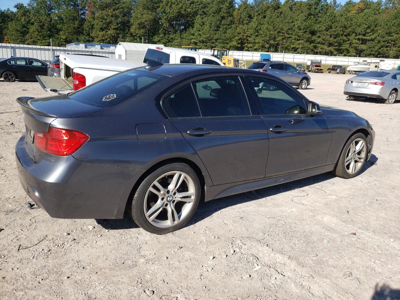 VIN WBA3B5C53FF961254 2015 BMW 3 SERIES no.3