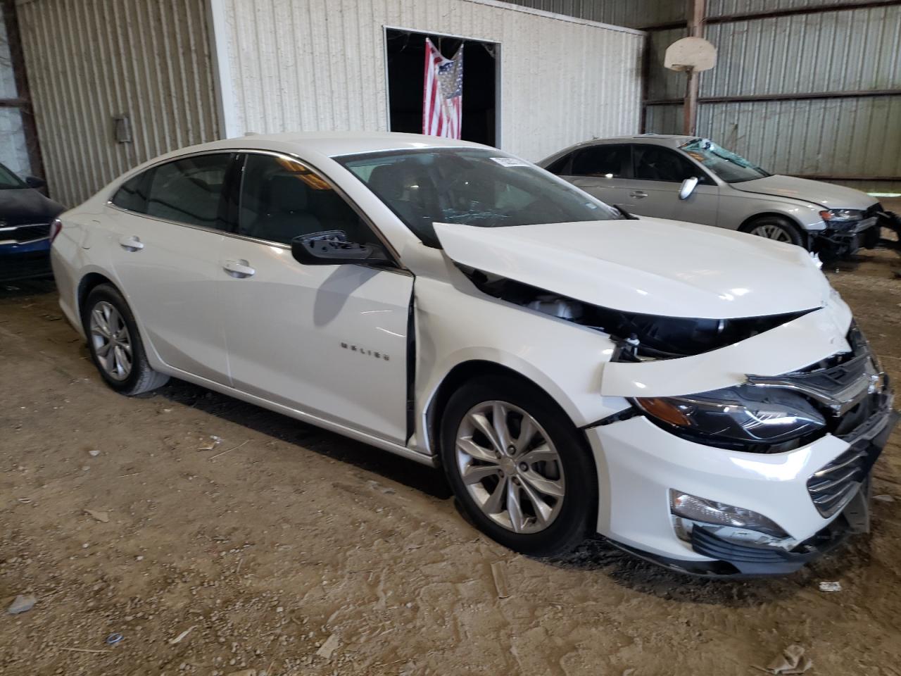 2021 Chevrolet Malibu - Image 4