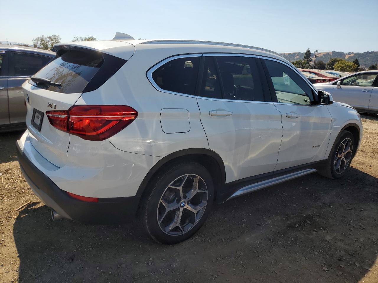 2017 BMW X1 - Image 3