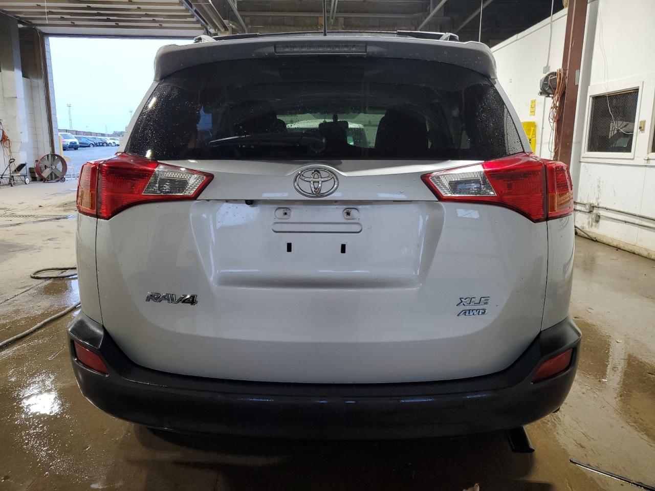 2015 Toyota Rav4 Xle VIN: JTMRFREV0FD155146 Lot: 78326504