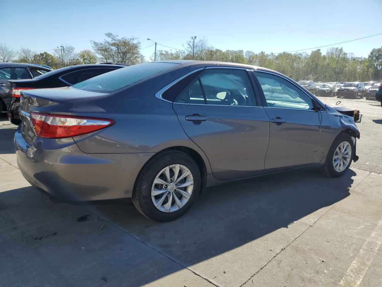 2015 Toyota Camry - Image 3