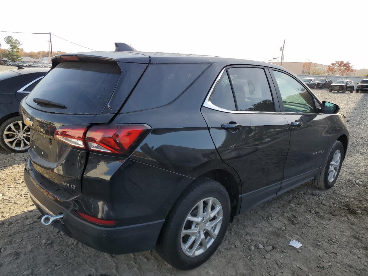2023 Chevrolet Equinox - Image 3