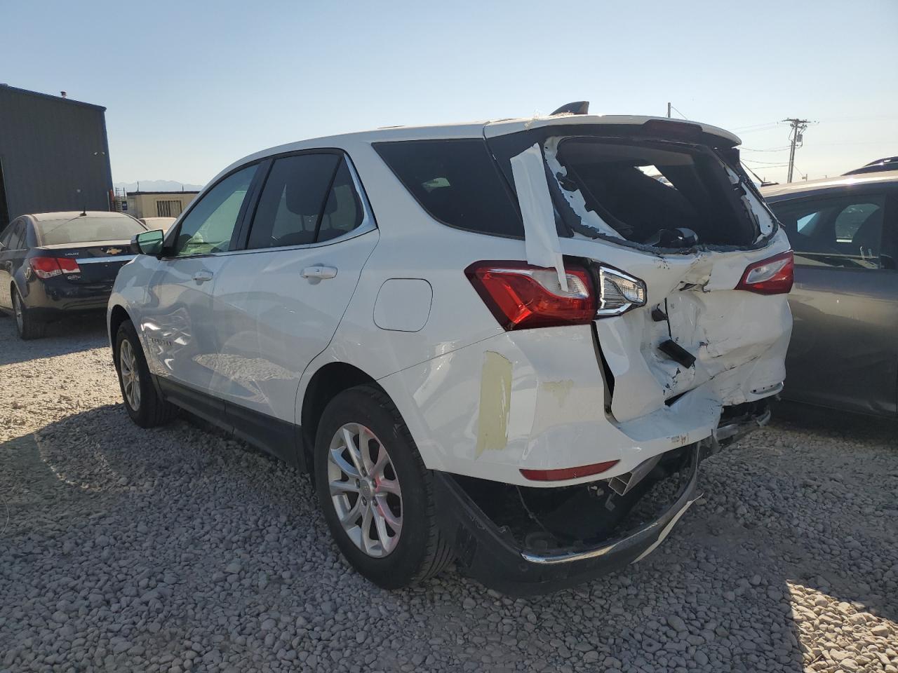 VIN 2GNAXUEV2K6200049 2019 CHEVROLET EQUINOX no.2