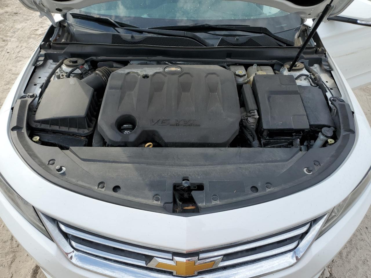 2018 Chevrolet Impala - Image 11