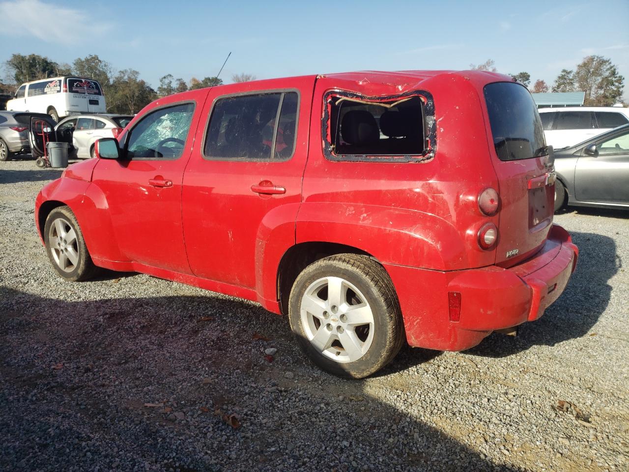 2011 Chevrolet HHR - Image 2