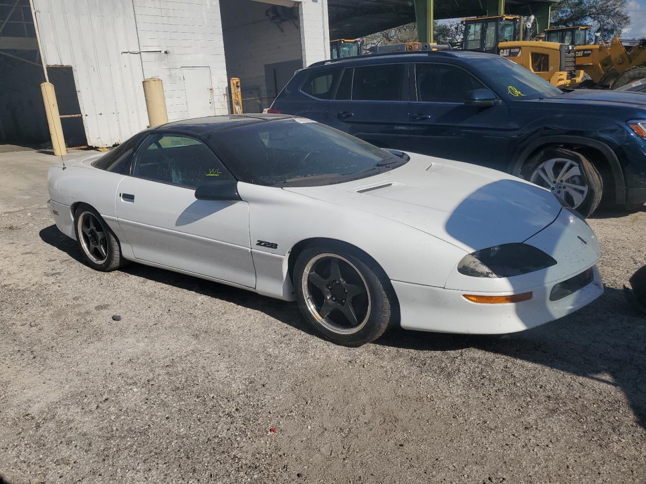 1996 Chevrolet Camaro - Image 4