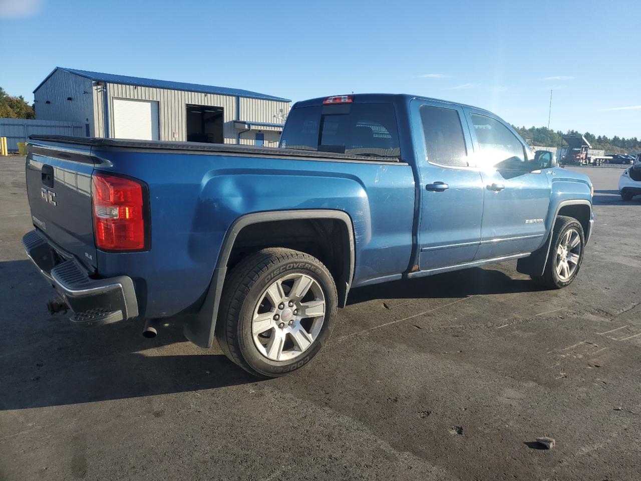2015 GMC Sierra - Image 3