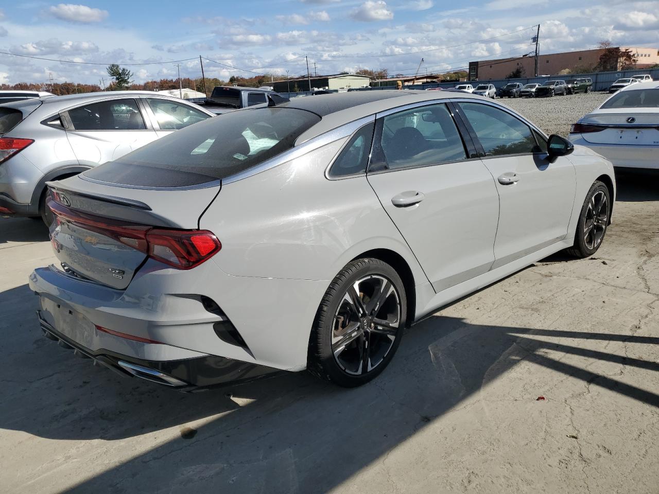 2021 Kia K5 - Image 3