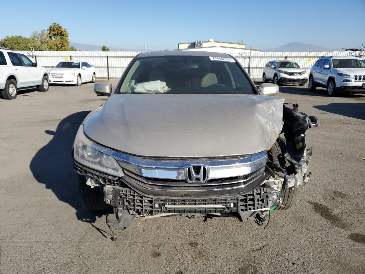 VIN 1HGCR2F87GA001860 2016 HONDA ACCORD no.5