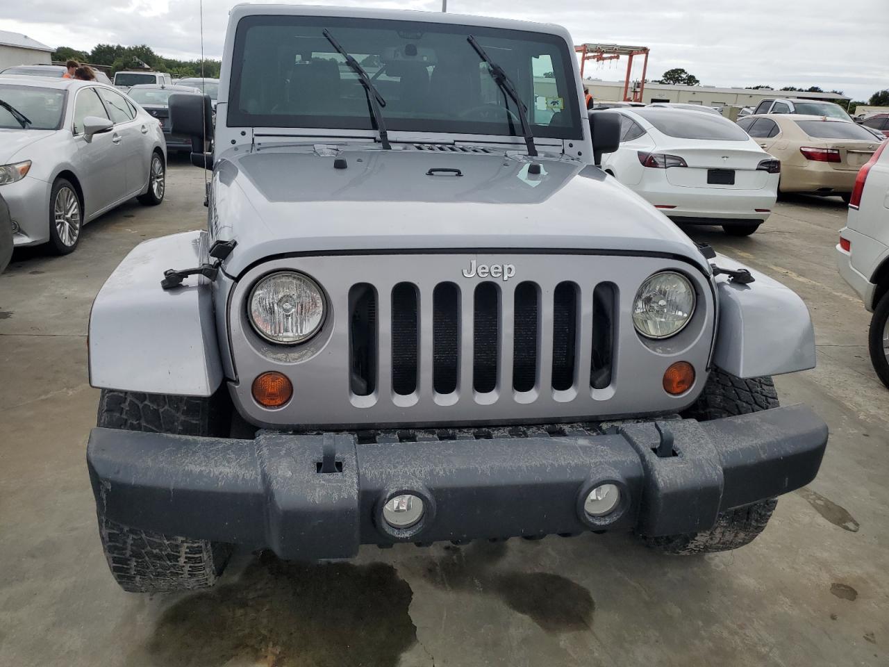 2013 Jeep Wrangler - Image 5