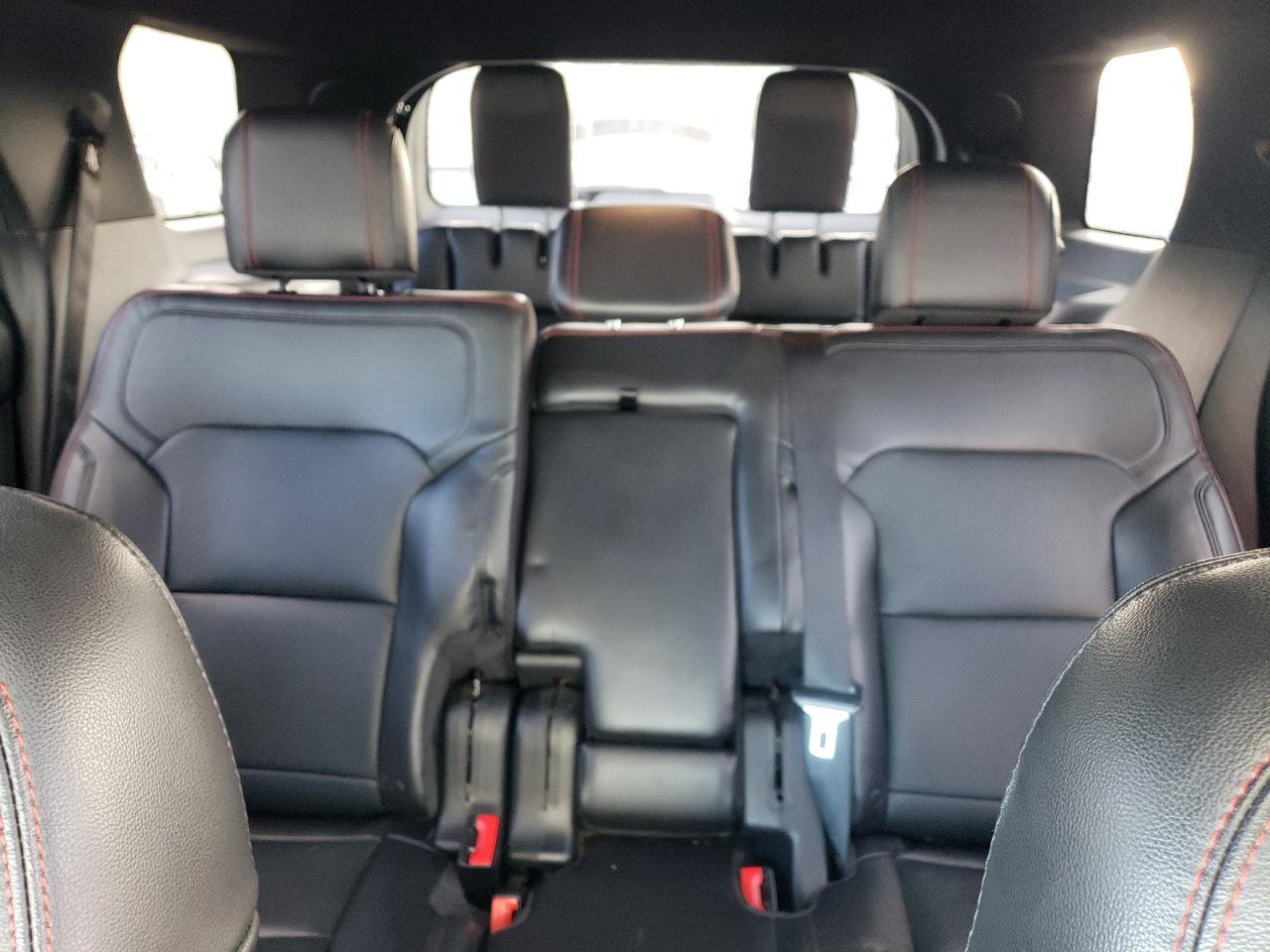 1FM5K8GT3JGC23765 2018 Ford Explorer Sport