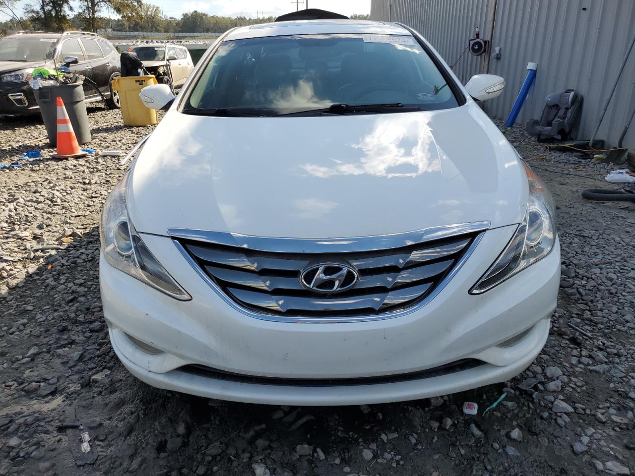 2011 Hyundai Sonata - Image 5