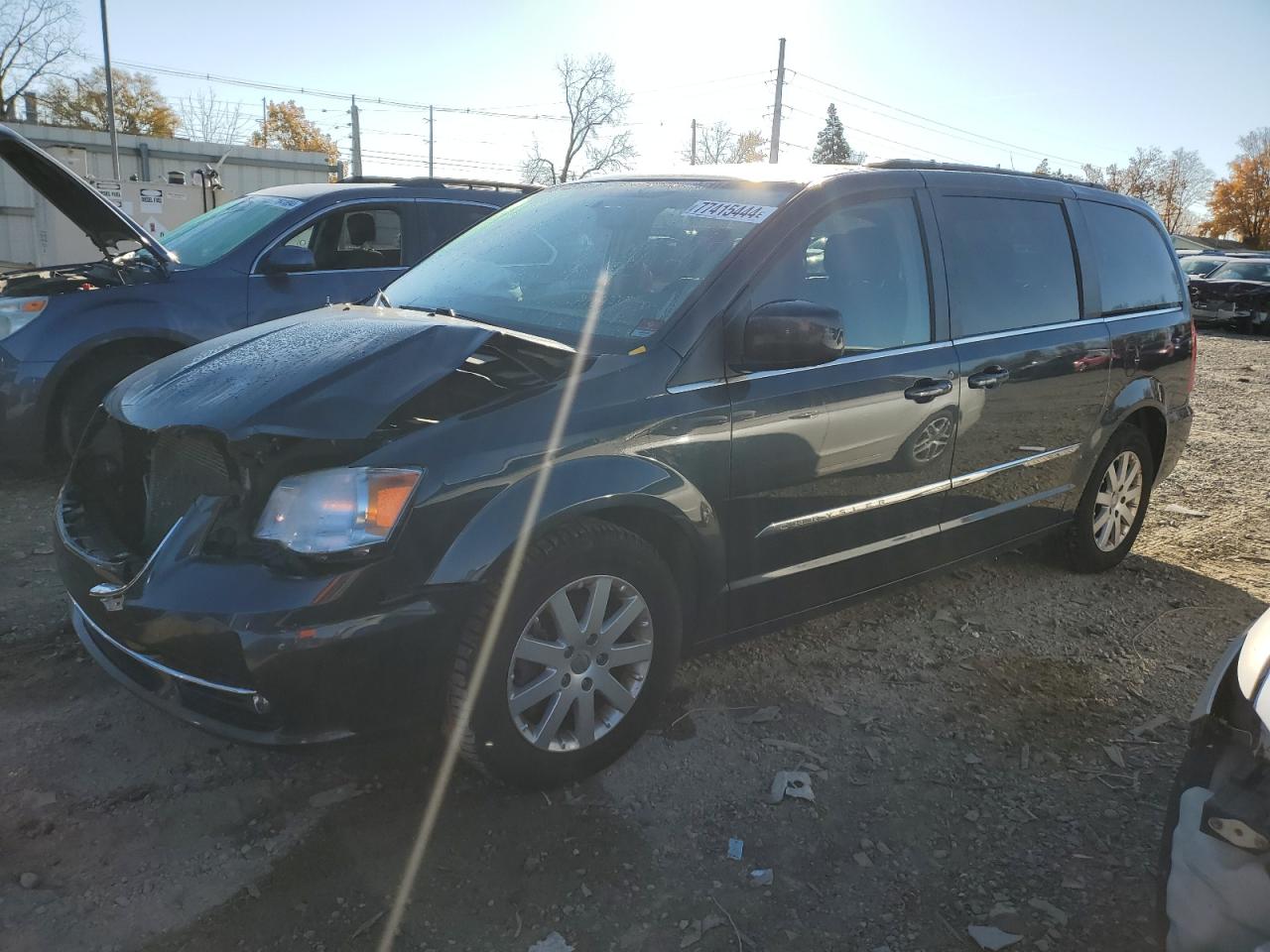 2014 Chrysler Town & Country - Image 1