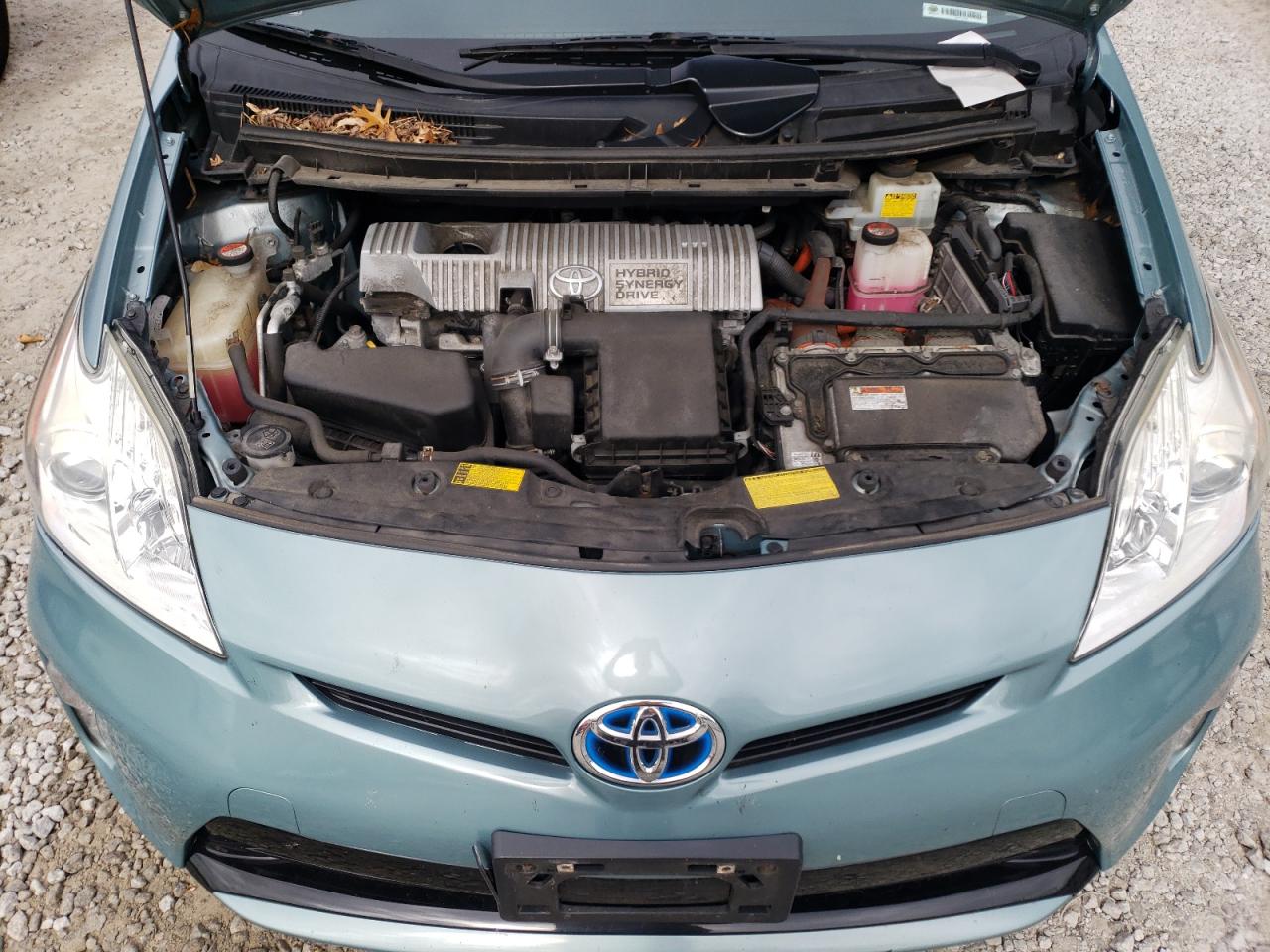 2014 Toyota Prius - Image 11
