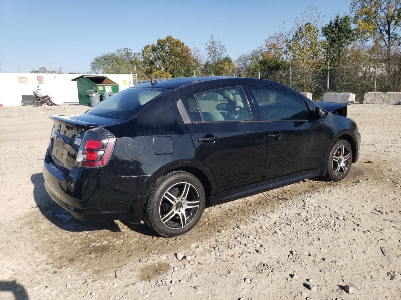 2011 Nissan Sentra - Image 3