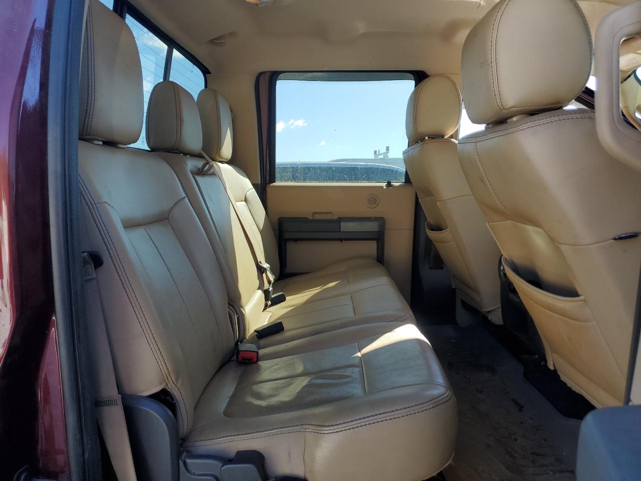 2012 Ford F250 - Image 11