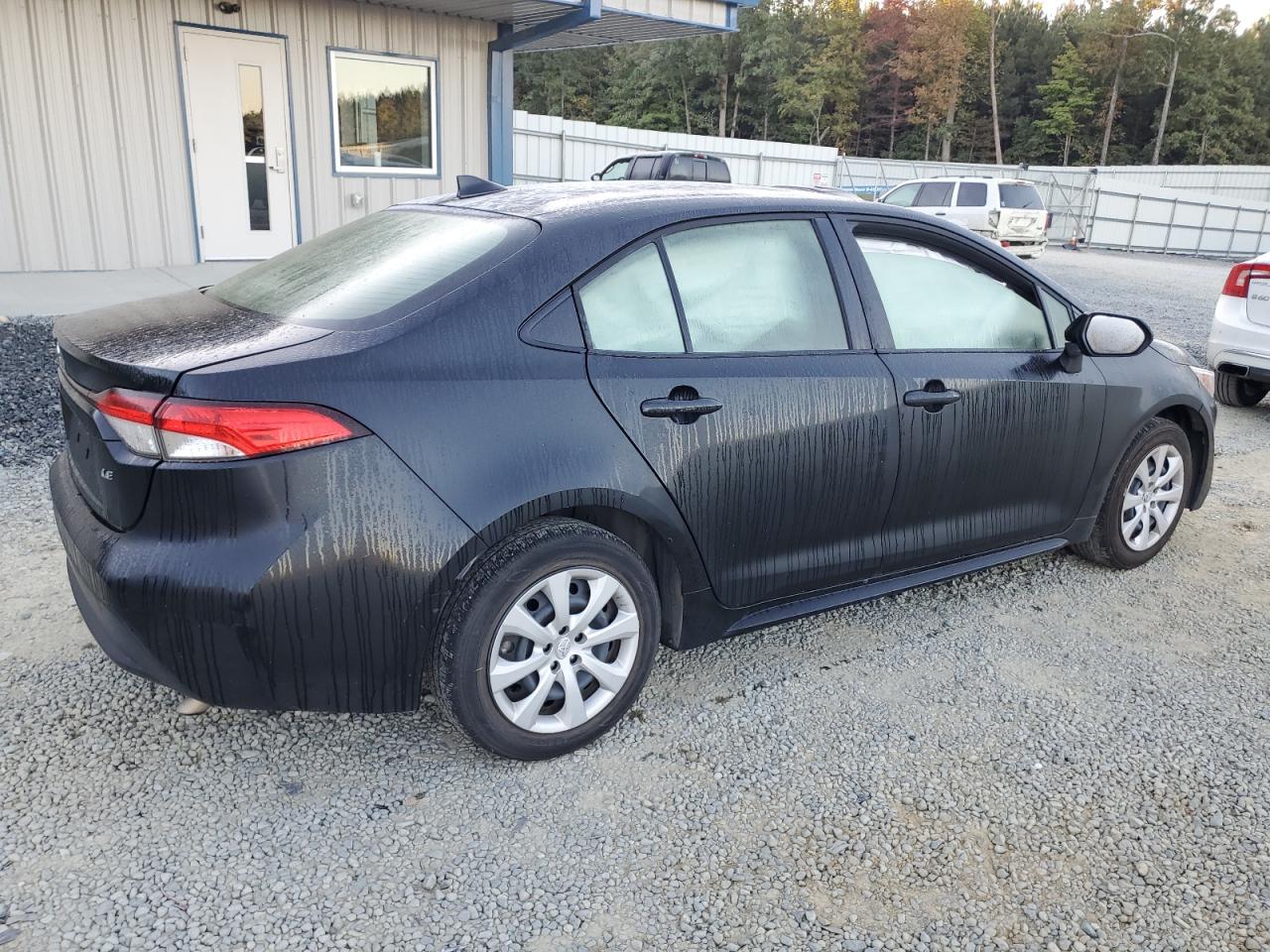 2021 Toyota Corolla - Image 3