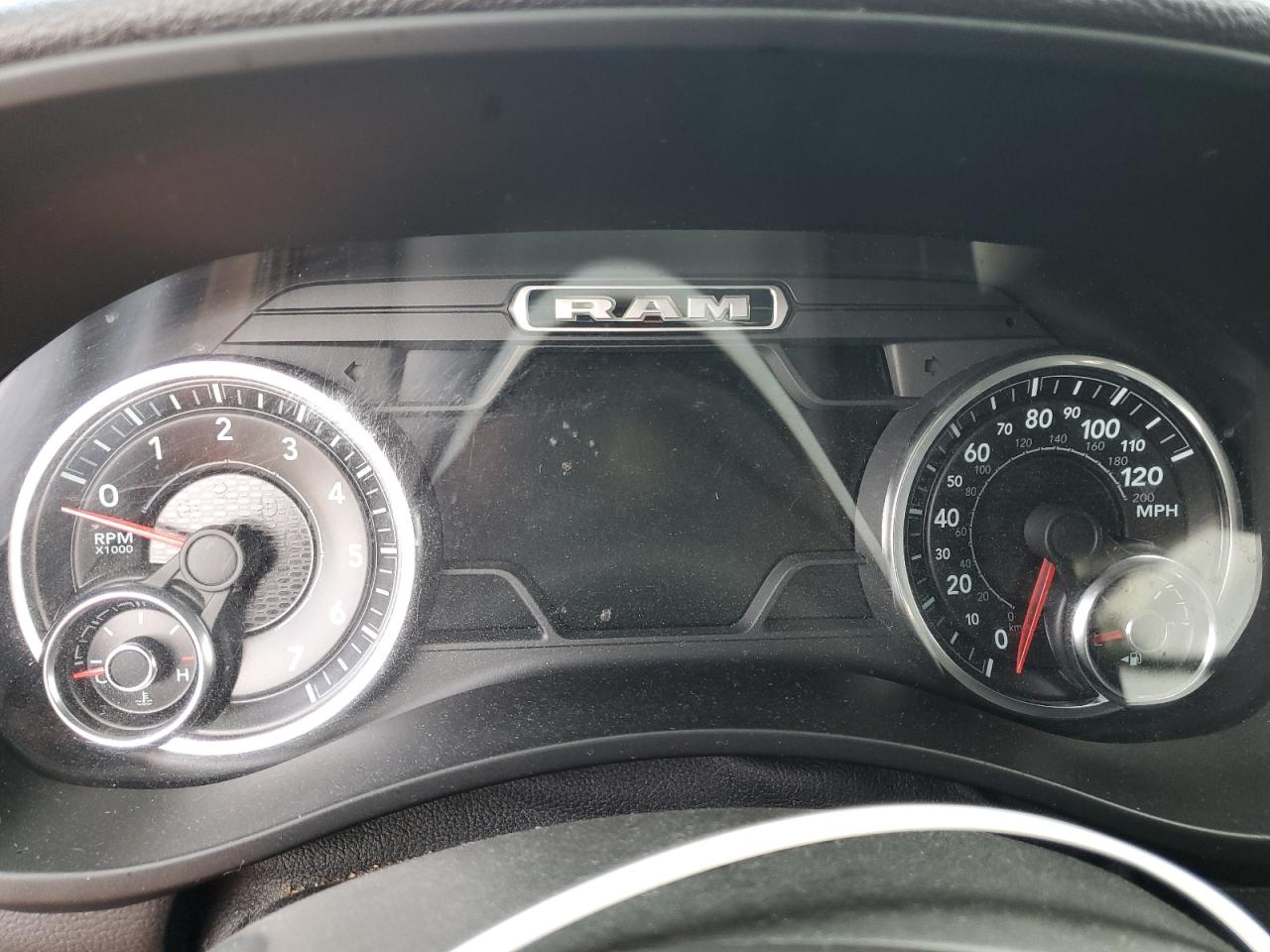 2019 Ram 2500 Laramie VIN: 3C6UR5FJ2KG577526 Lot: 73349464