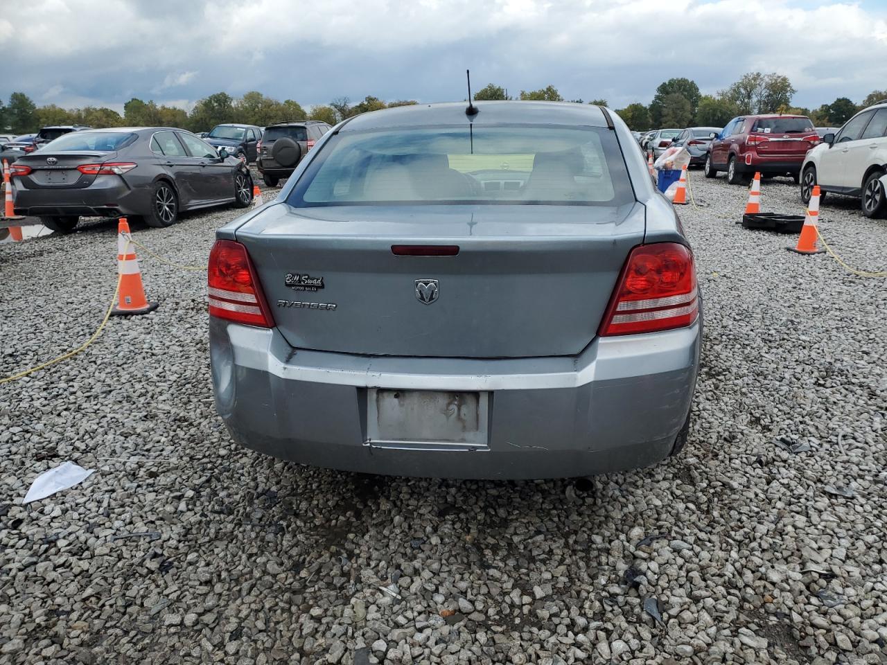 1B3LC46K78N286885 2008 Dodge Avenger Se