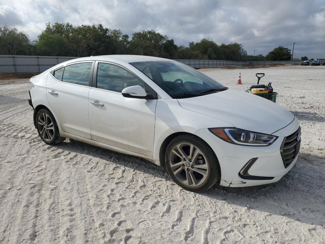 2017 Hyundai Elantra Se VIN: 5NPD84LF0HH025562 Lot: 78313444