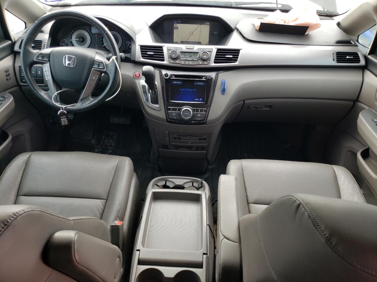2016 Honda Odyssey - Image 8